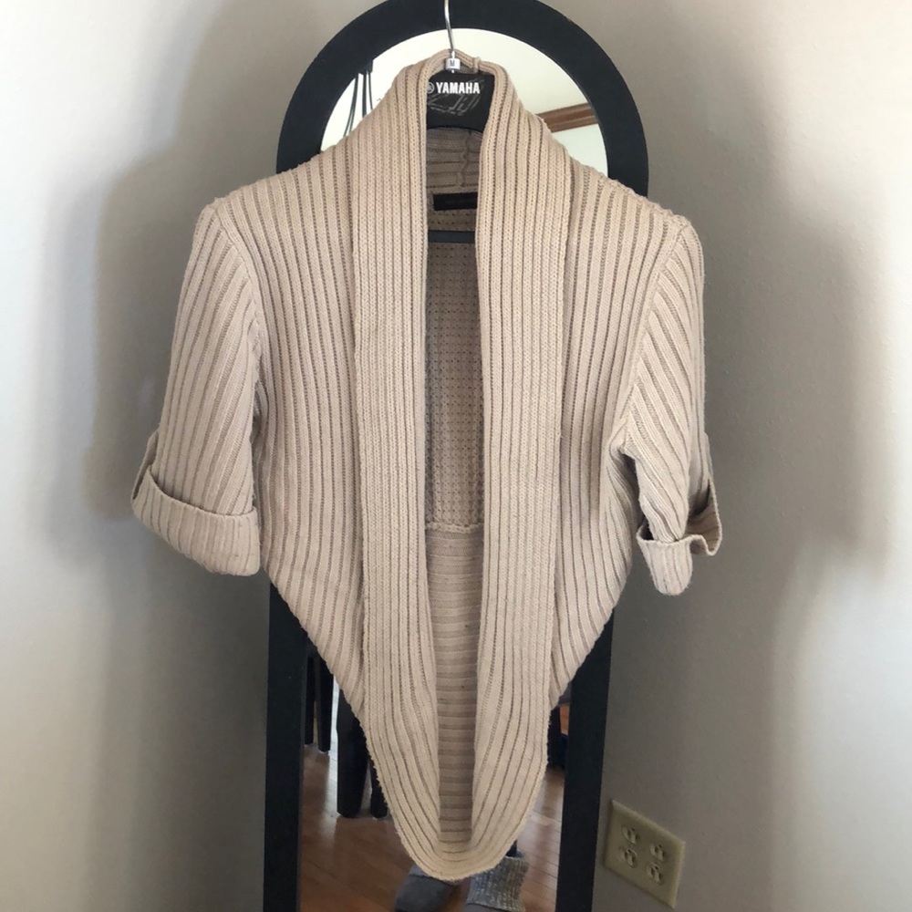 Cardigan sweater